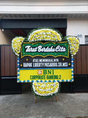 Papan Bunga Duka di Wangunreja