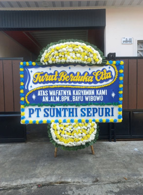 Papan Bunga Duka di Wangunreja