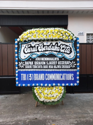 Papan Bunga Duka di Wangunreja